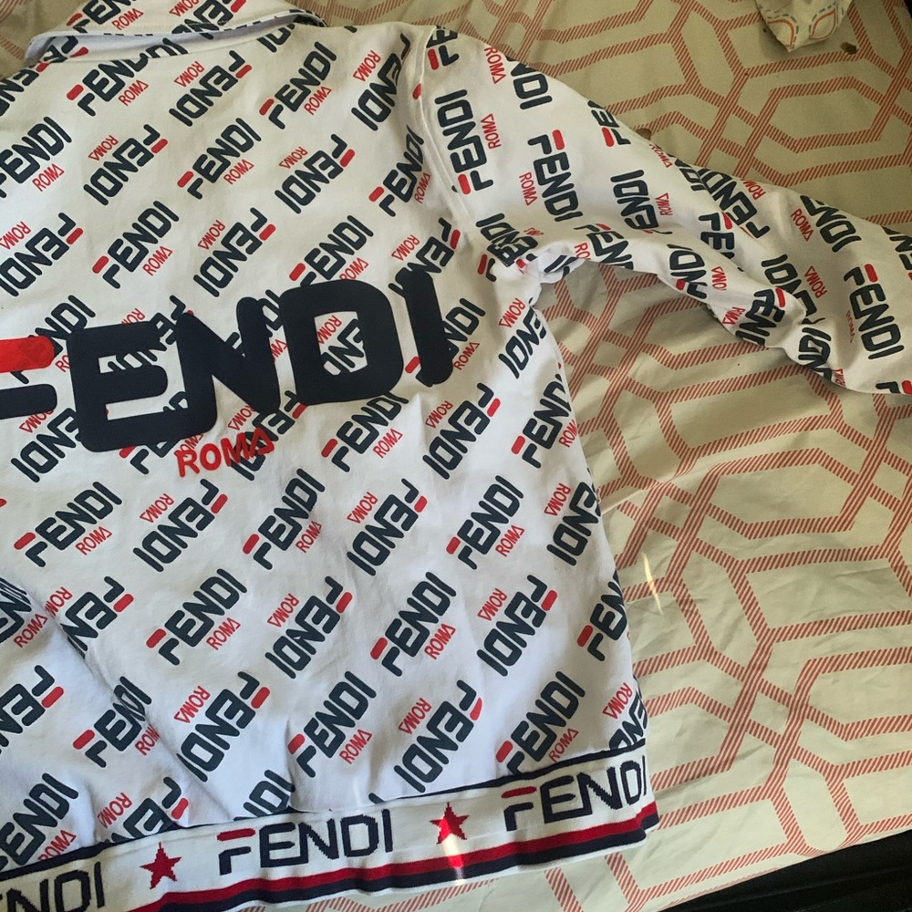 Fendi jacket Zip Up size Small